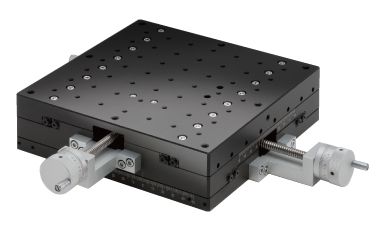 Łożysko krzyżowo-rolkowe 200X200mm, aluminiowe, stolik XY, śruba prowadząca centralna, +/-50mm, gwinty 1/4-20 — zdjęcie produktu, nr katalogowy TAMC-20202UU