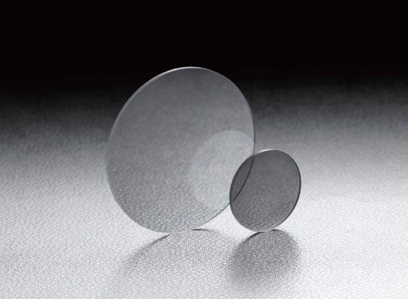 Rozdzielacz wiązki kropkowy (polka dot), średnica 25.4mm, 70:30 — zdjęcie produktu, nr katalogowy PDBS70-25.4C1.5