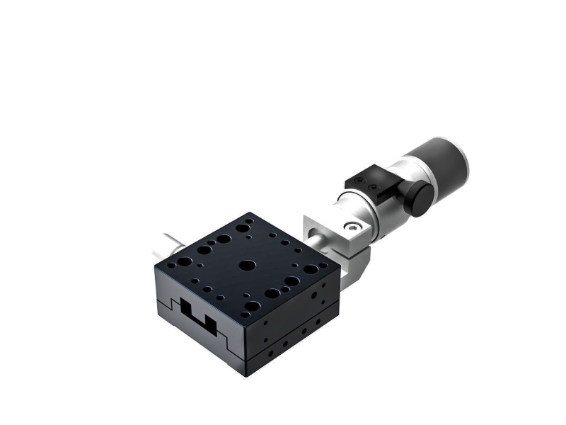 Łożysko krzyżowe 40X40mm, aluminiowe, stolik osi X, mikrometr centralny z śrubą mikro-wrzecionową, +/-6.5mm, gwinty 6-32 — zdjęcie produktu, nr katalogowy TAM-401CWPUU