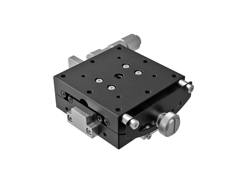 Goniometr 60X60mm, łożyska EXC, 1-osiowy, +/-7 stopni, wysokość osi 35mm, praworęczny, mikrometr, gwint M4 — zdjęcie produktu, nr katalogowy GOHT-60A35BMSR