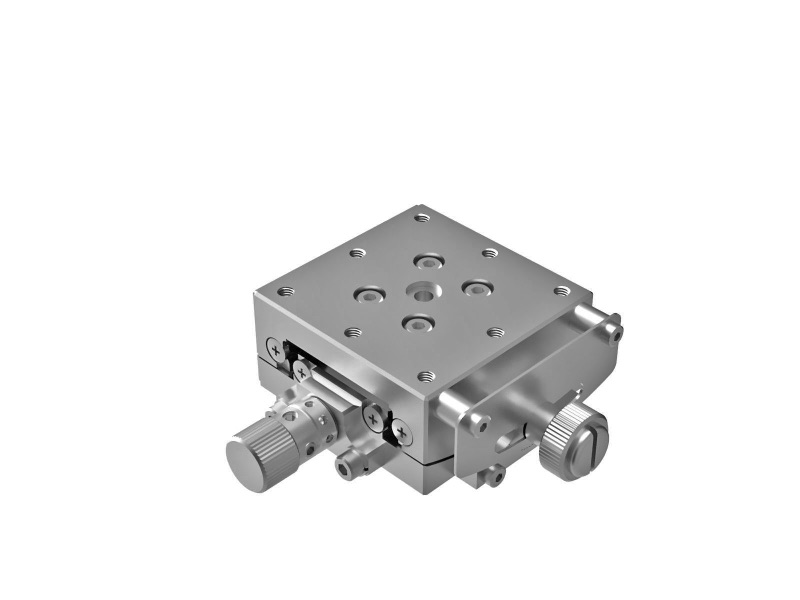 Goniometr 40X40mm z niklowanym wykończeniem, łożyska EXC, 1-osiowy, +/-10°, wysokość osi 40mm, przekładnia ślimakowa, gwint M3 — zdjęcie produktu, nr katalogowy GOHT-40A40