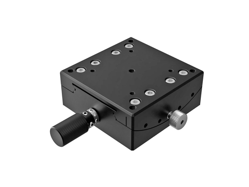 Goniometr 60X60mm, mosiężny z rowkiem V, 1-osiowy, +/-11°, wysokość osi 35mm, praworęczny, przekładnia ślimakowa, gwint M4 — zdjęcie produktu, nr katalogowy GOHB-60A35