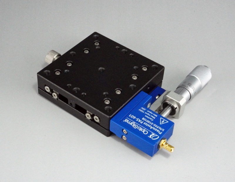 Stolik X o wymiarach 60X60mm z asystą piezoelektryczną, lewy regulator, +/-6.5mm, gwinty M4 — zdjęcie produktu, nr katalogowy TADC-601SPA