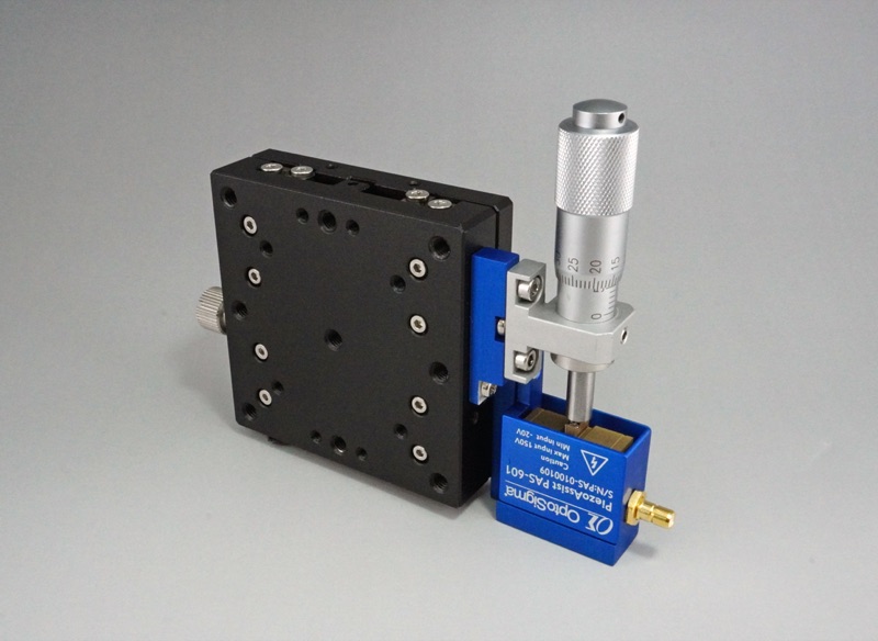 Stolik Z z asystą piezo, 60X60mm, (pionowa platforma/baza), lewoskrętny regulator +/-6.5mm, gwinty M4 — zdjęcie produktu, nr katalogowy TADC-601SZPA