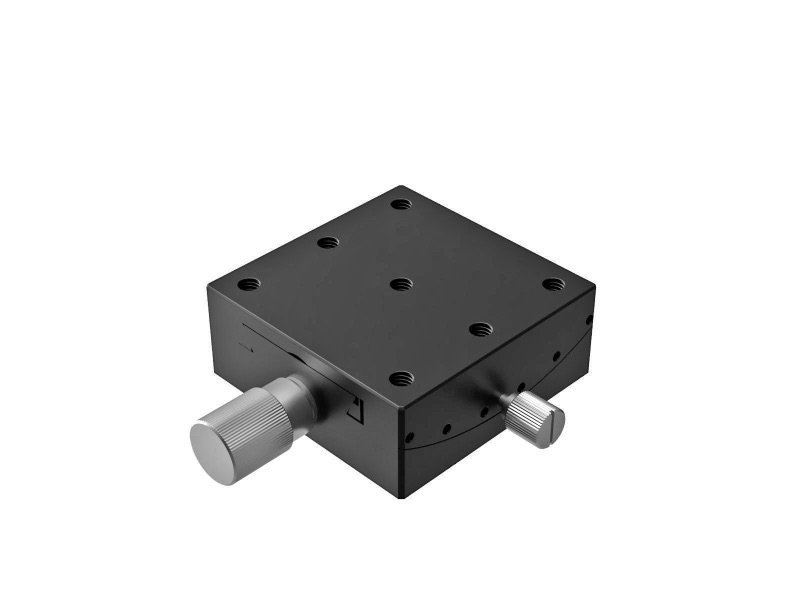 Goniometr 65X65mm, mosiężny wpust, 1-osiowy, +/-20°, wysokość osi 50mm, przekładnia ślimakowa, gwint M6 — zdjęcie produktu, nr katalogowy GOH-65A50-M6