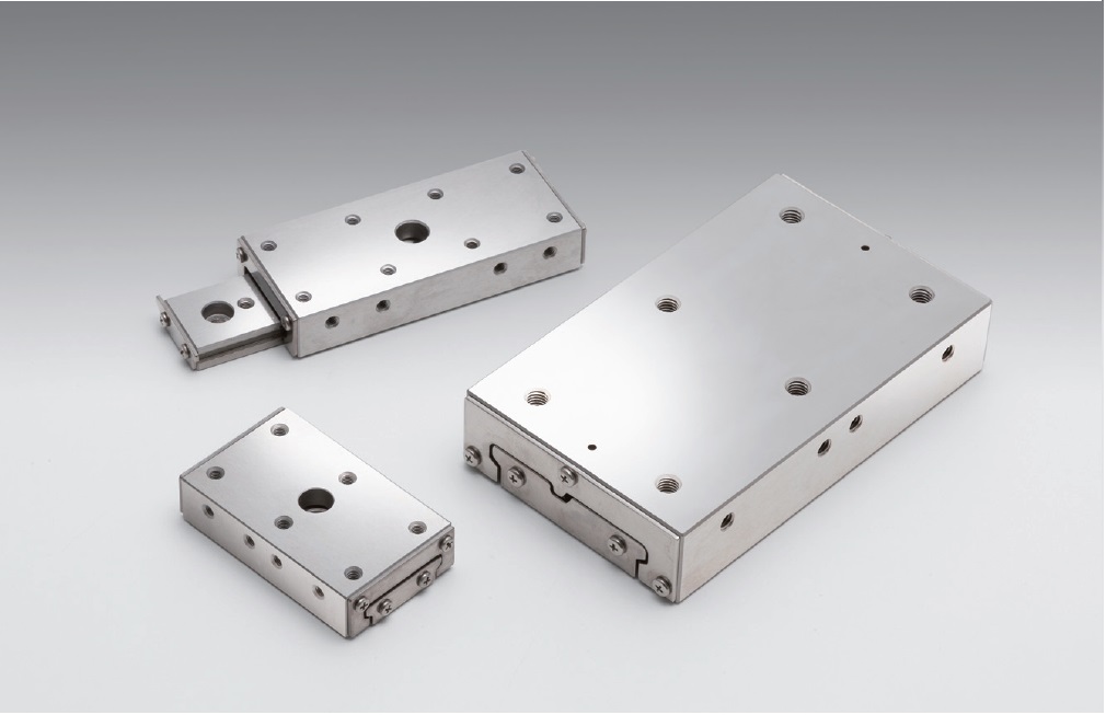 Łożysko EXC 40X100mm, potrójna rząd, ze stali nierdzewnej, suwak w osi X, (swobodne przesuwanie), +/-30mm, gwinty M4 — zdjęcie produktu, nr katalogowy IPWS-F40100