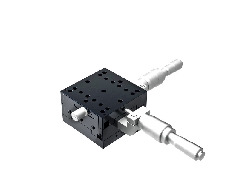 Łożysko krzyżowo-rolkowe 65X65mm, aluminiowe, stolik XY, centralny mikrometr różnicowy, +/-6.5mm, gwinty M6 — zdjęcie produktu, nr katalogowy TAM-652CDM-M6