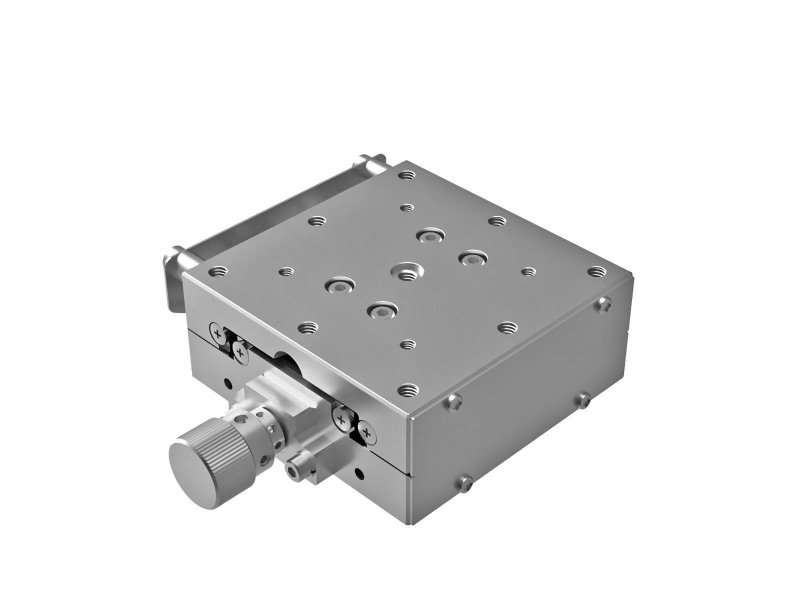 Goniometr 60x60mm, łożyska EXC, 1-osiowy, +/-20°, wysokość osi 35mm, prawoskrętny, napęd ślimakowy, gwinty M4 — zdjęcie produktu, nr katalogowy GOHT-60A35R