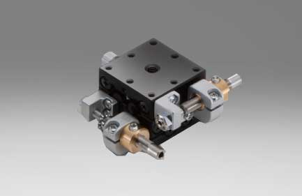 Łożysko EXC 25X25mm, stalowe, stolik XY, boczna śruba sześciokątna, +/-3mm, gwinty M2 — zdjęcie produktu, nr katalogowy TSD-252SFP