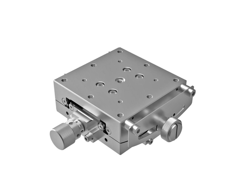 Goniometr 60x60mm z powłoką niklową, łożyska EXC, 1-osiowy, +/-15°, wysokość osi 60mm, napęd ślimakowy, gwinty M4 — zdjęcie produktu, nr katalogowy GOHT-60A60